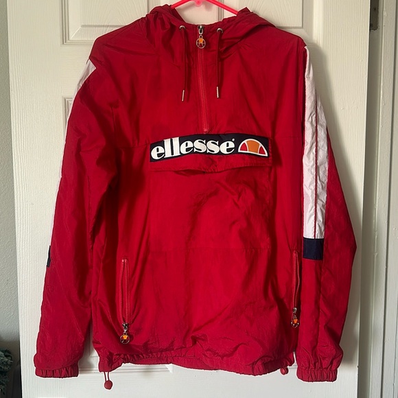Used Red ELLESSE jacket - Picture 1 of 5
